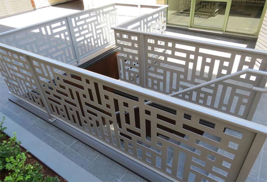 Cutted Aluminum panels